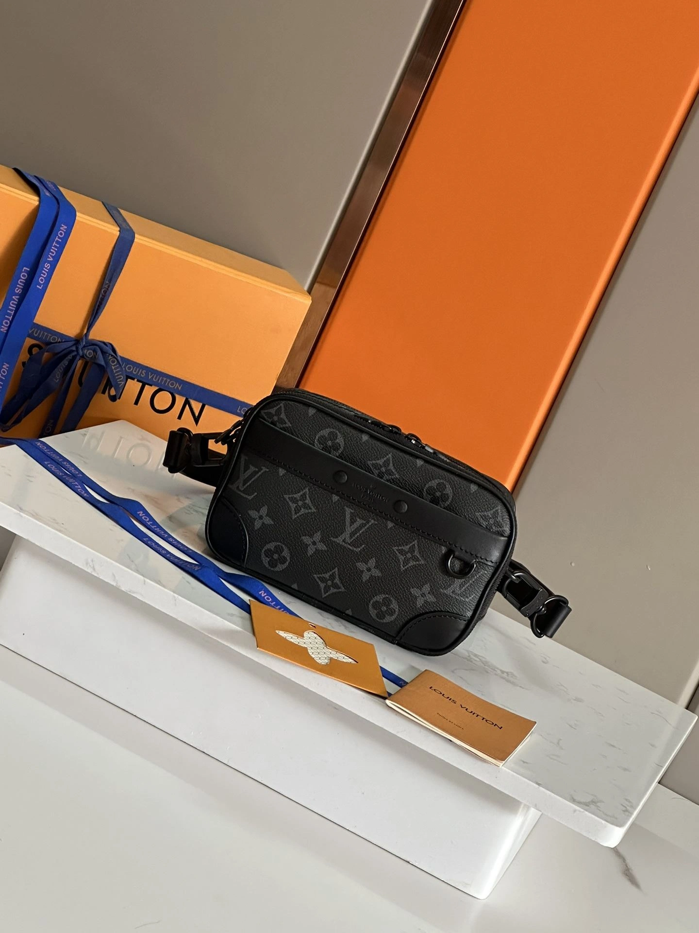 Mens Louis Vuitton Satchel Bags SmartChoice 91718