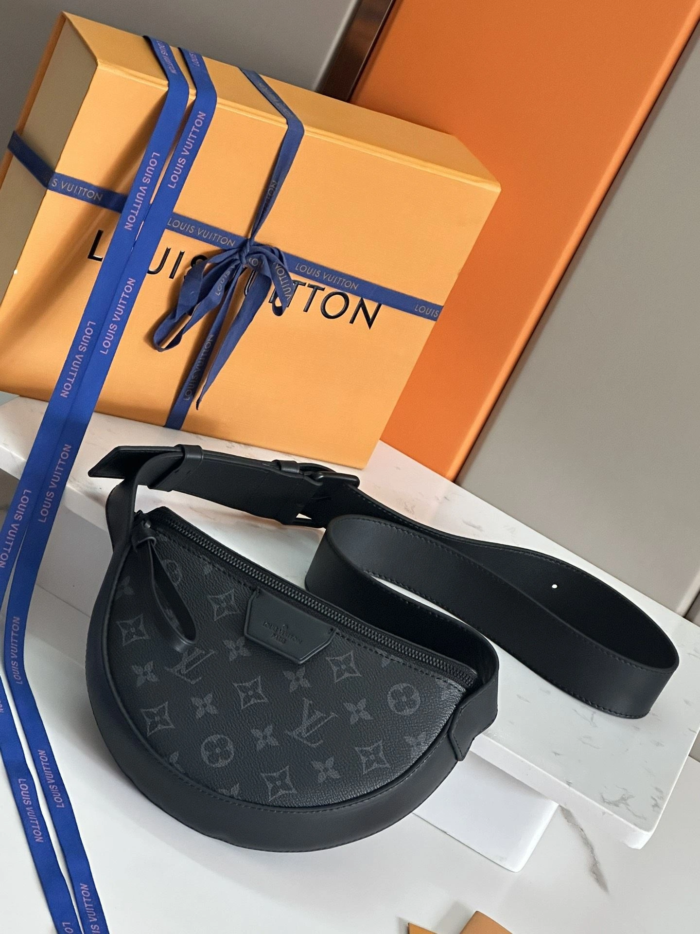 ModernLook Mens Louis Vuitton Satchel Bags 91714