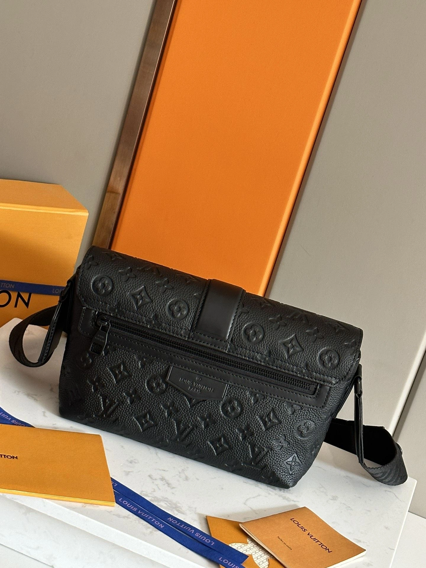 Mens Louis Vuitton Satchel Bags Cozy 91712