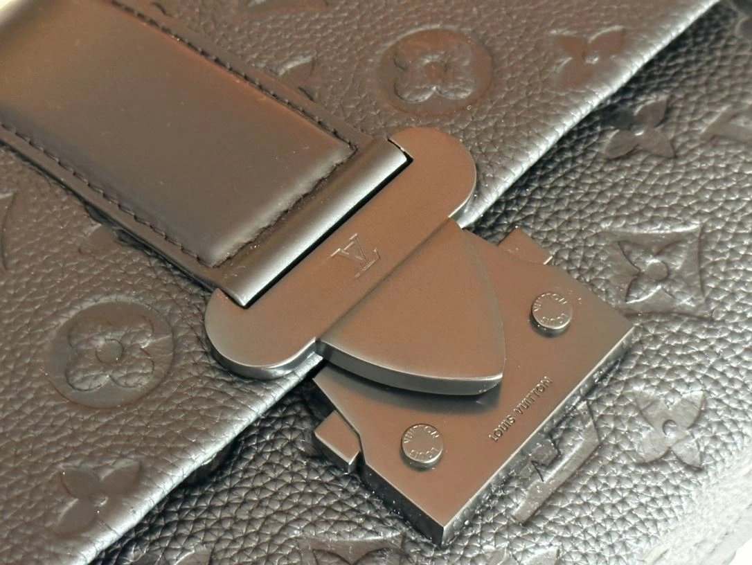 Mens Louis Vuitton Satchel Bags Cozy 91712