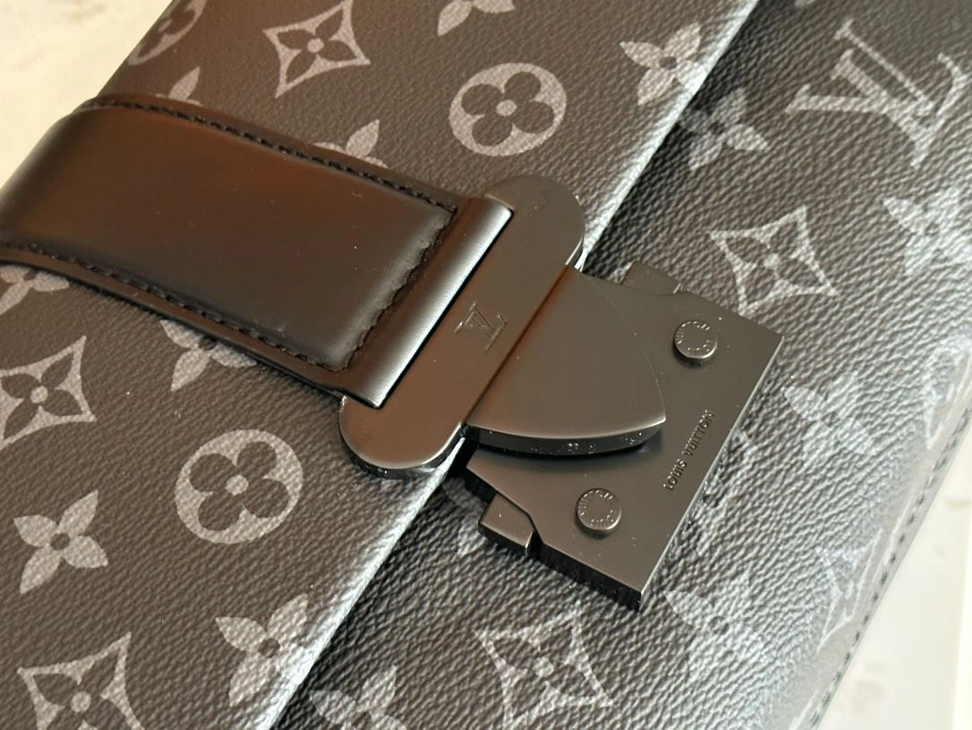 Lightweight Mens Louis Vuitton Satchel Bags 91711