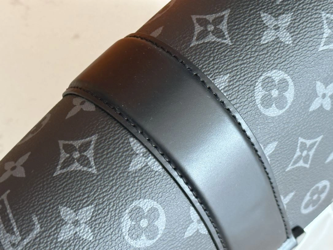 Lightweight Mens Louis Vuitton Satchel Bags 91711