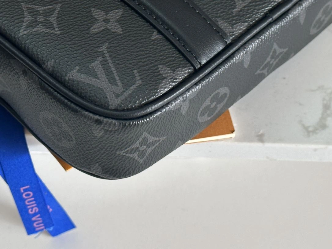 Mens Louis Vuitton Satchel Bags Casual 91710