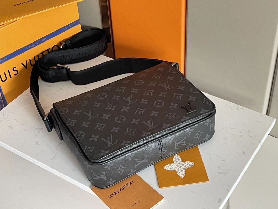 Mens Louis Vuitton Satchel Bags Breathable 91733