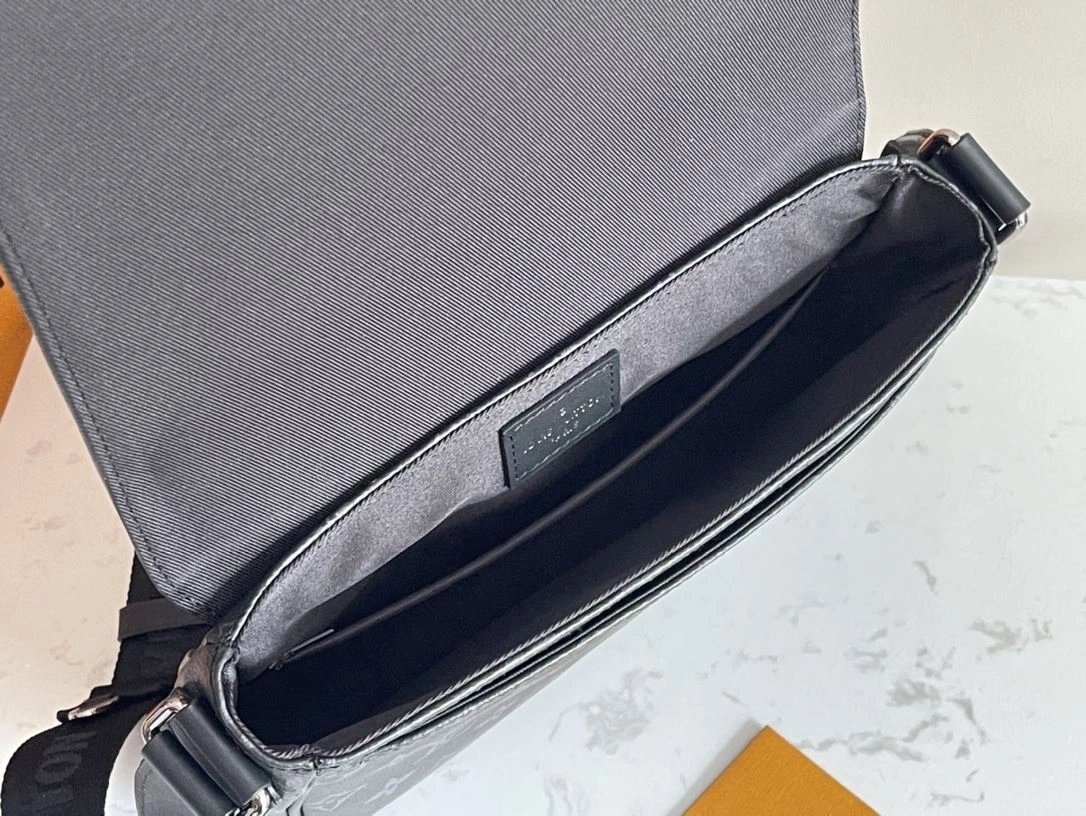 Mens Louis Vuitton Satchel Bags Breathable 91733