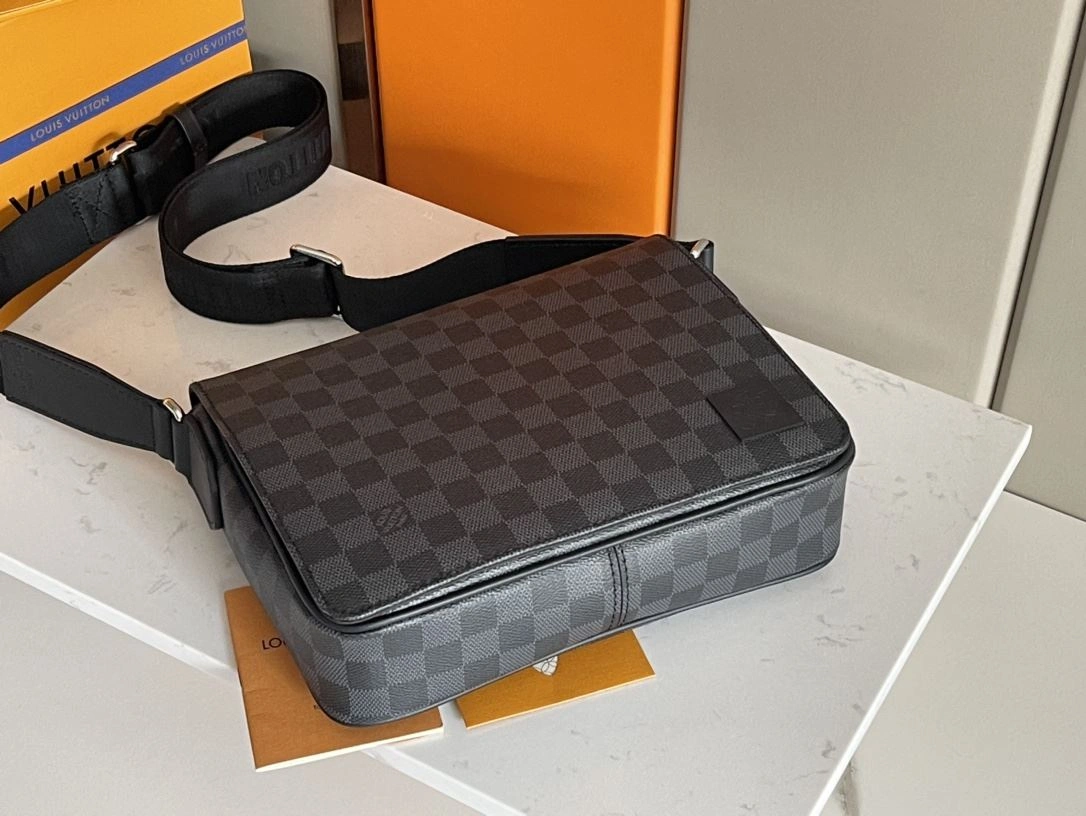 Mens Louis Vuitton Satchel Bags Practical 91699