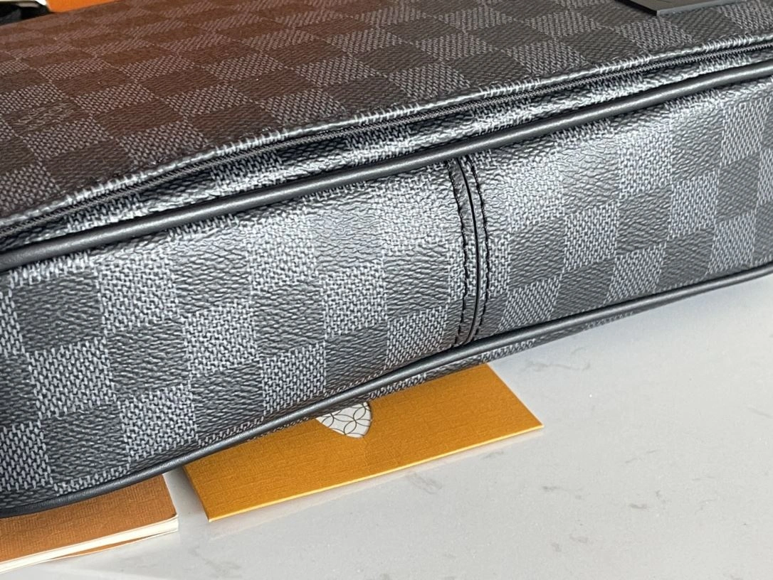 Mens Louis Vuitton Satchel Bags Practical 91699