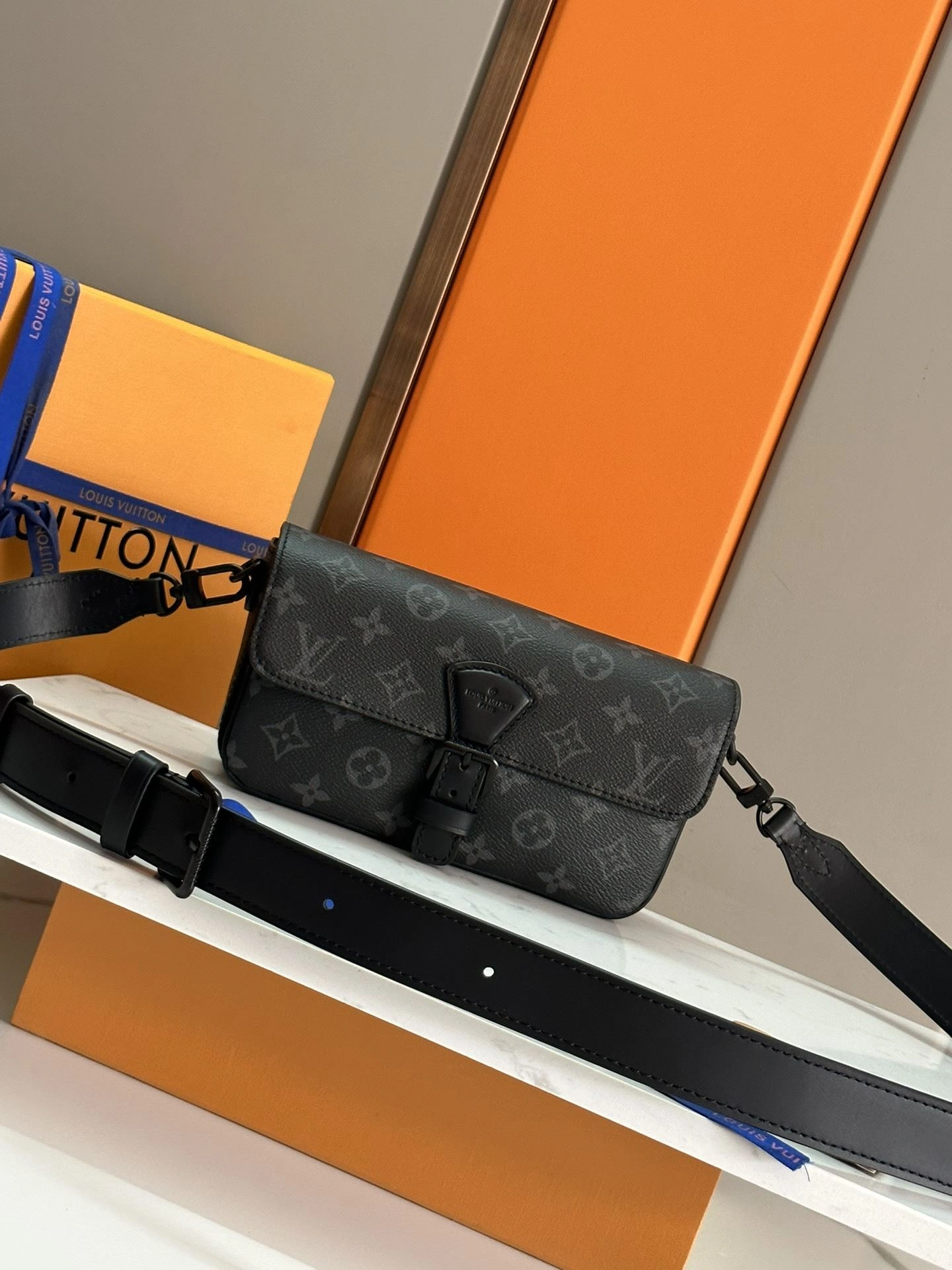 Comfortable Mens Louis Vuitton Satchel Bags 91697