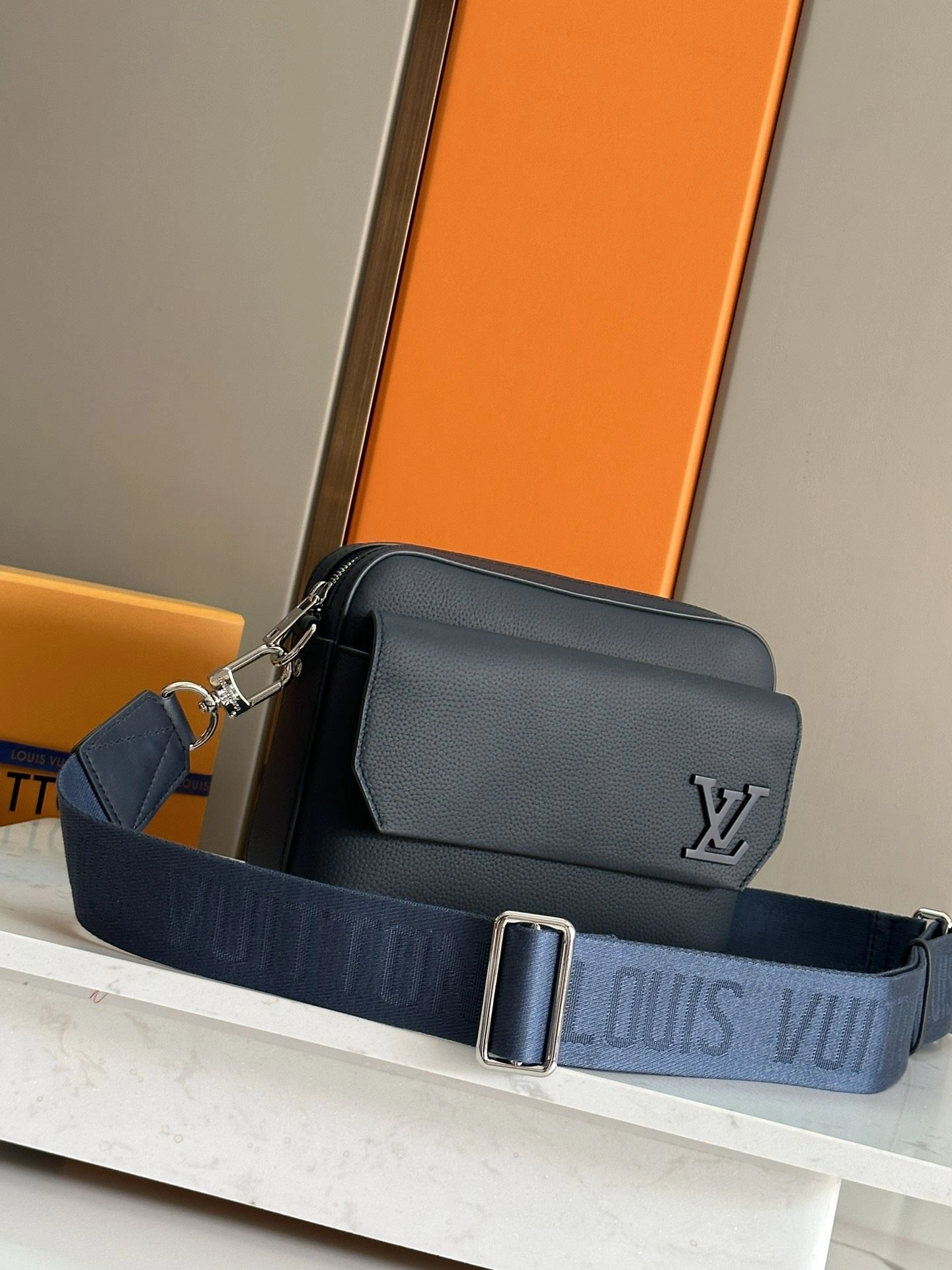Mens Louis Vuitton Satchel Bags Unique 91693