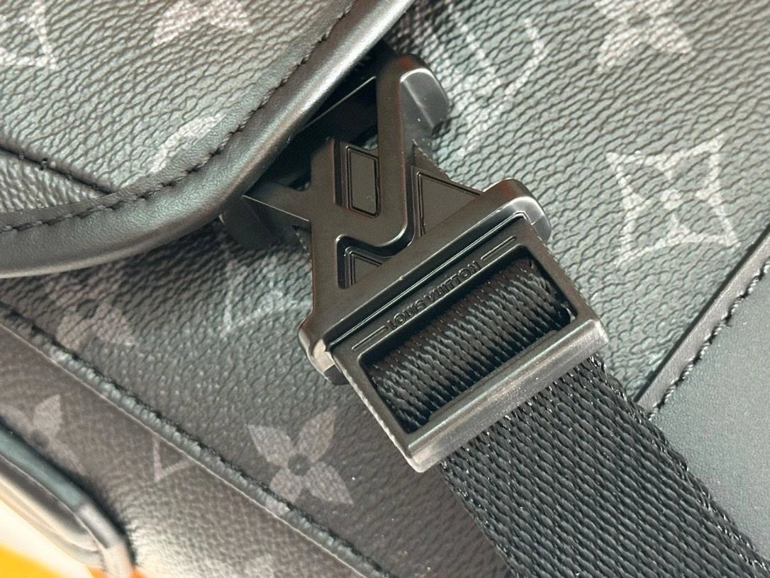 Mens Louis Vuitton Satchel Bags Chic 91682