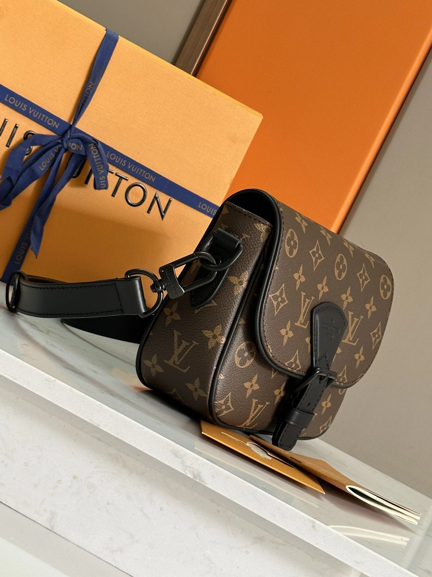 Mens Louis Vuitton Satchel Bags ComfortFit 91681