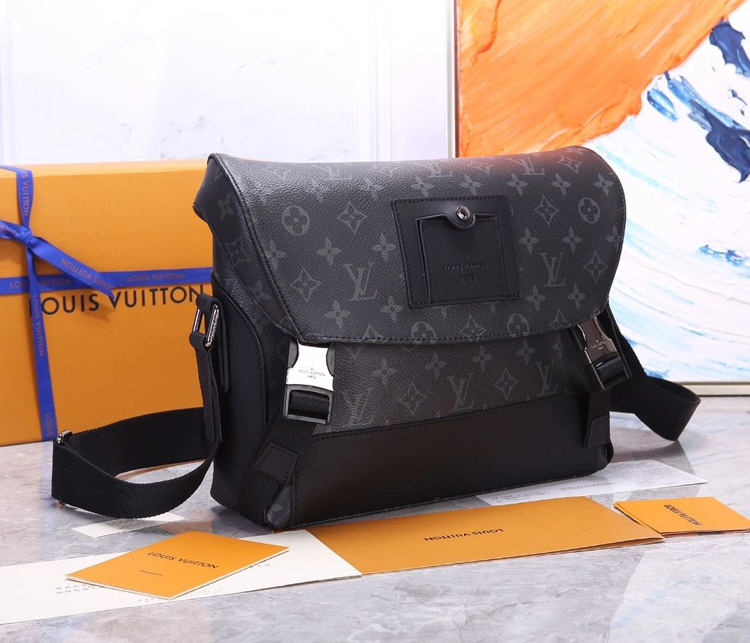 Mens Louis Vuitton Satchel Bags Seasonal 91802