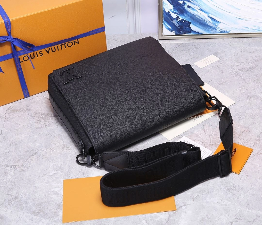 Unisex Mens Louis Vuitton Satchel Bags 91677