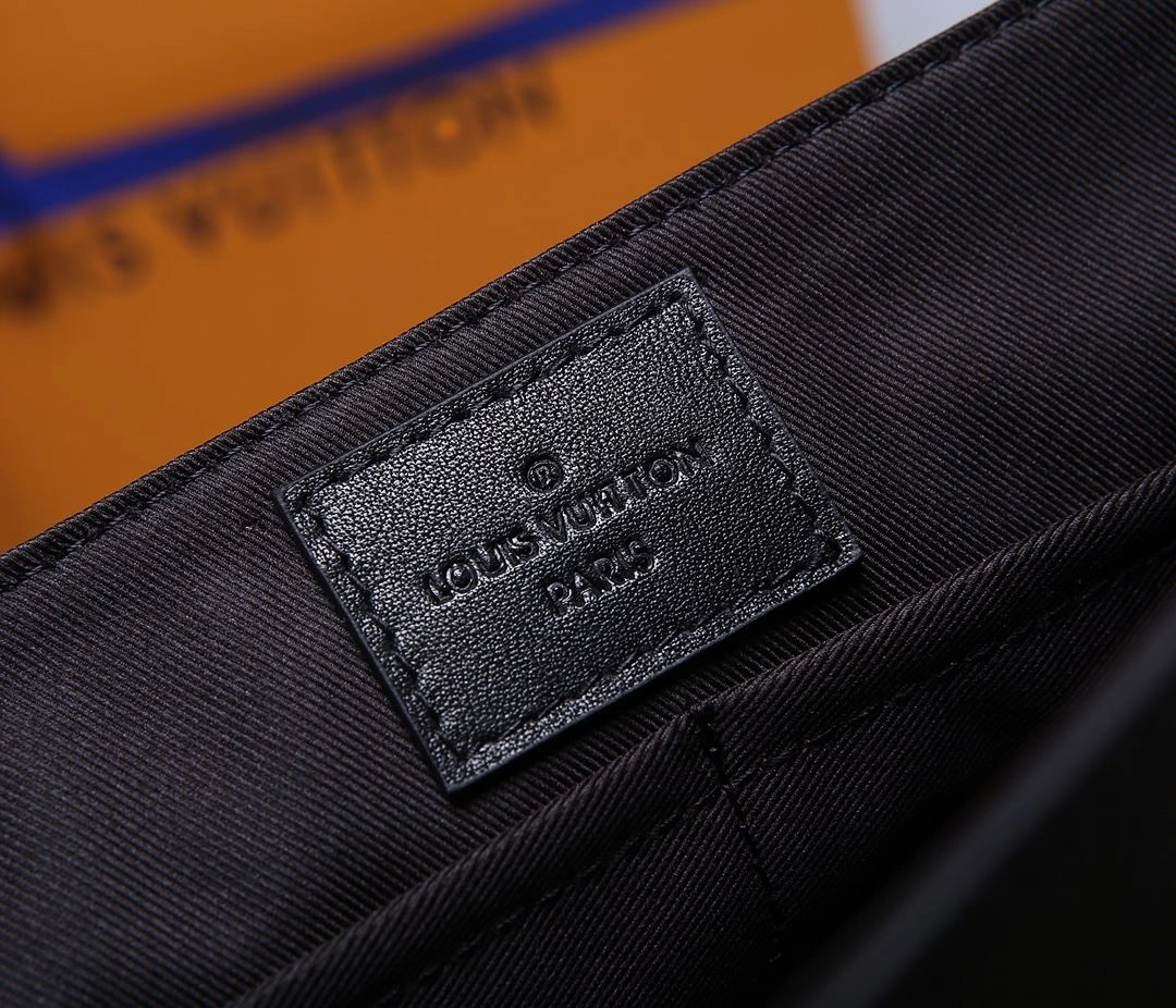 Unisex Mens Louis Vuitton Satchel Bags 91677