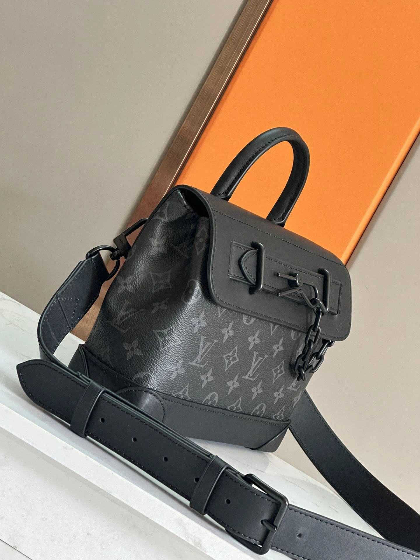 DailyWear Mens Louis Vuitton Satchel Bags 91717