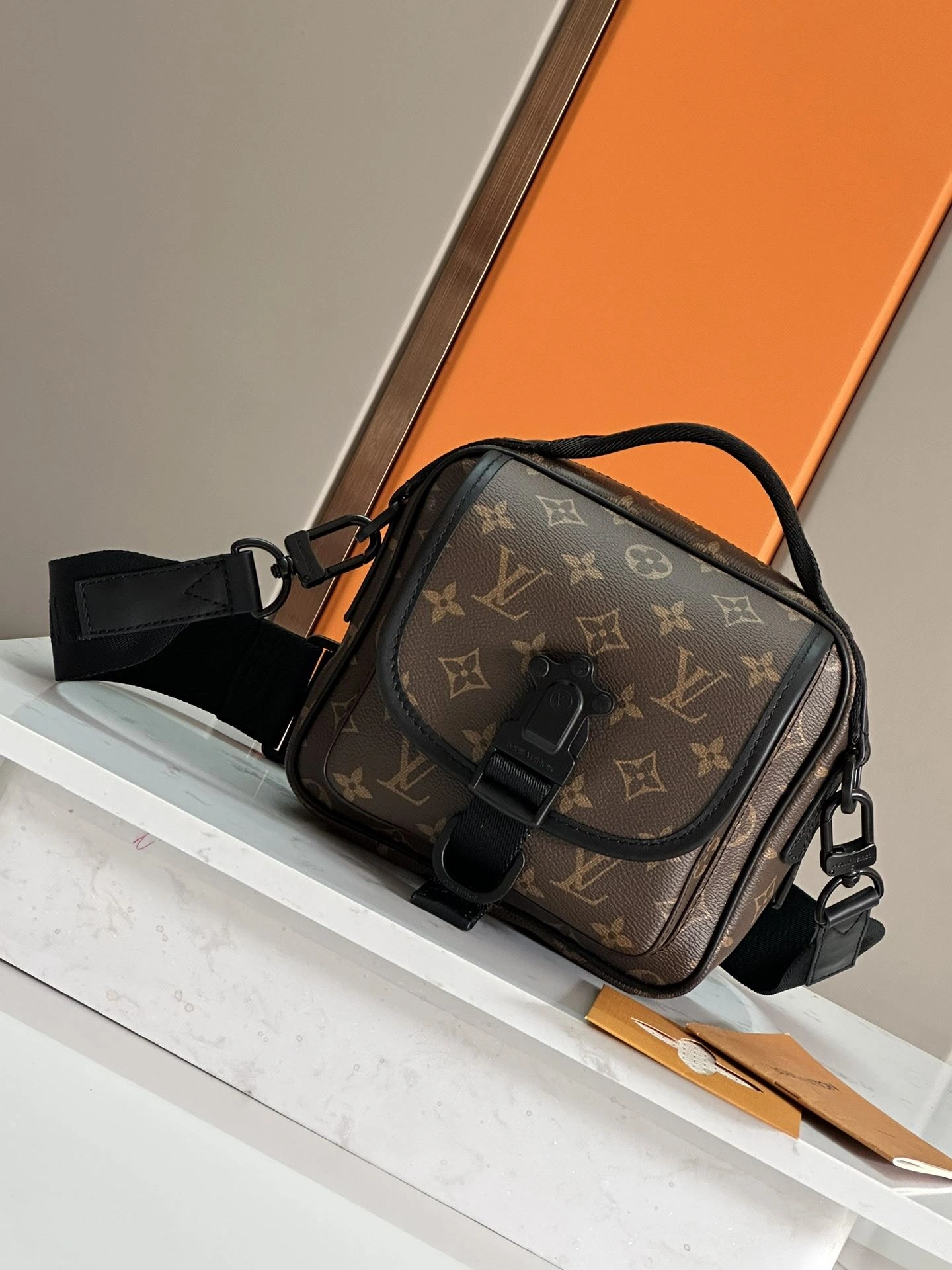 ZipUp Mens Louis Vuitton Satchel Bags 91675