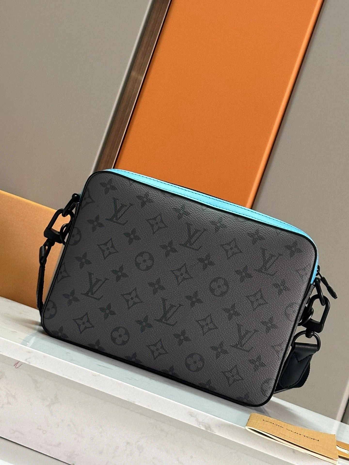 Mens Louis Vuitton Satchel Bags Colorful 91670