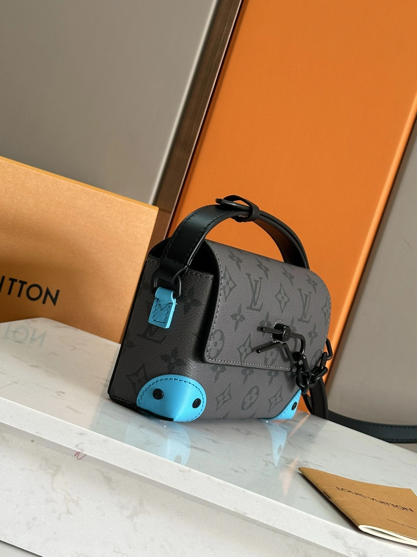 Contemporary Mens Louis Vuitton Satchel Bags 91669