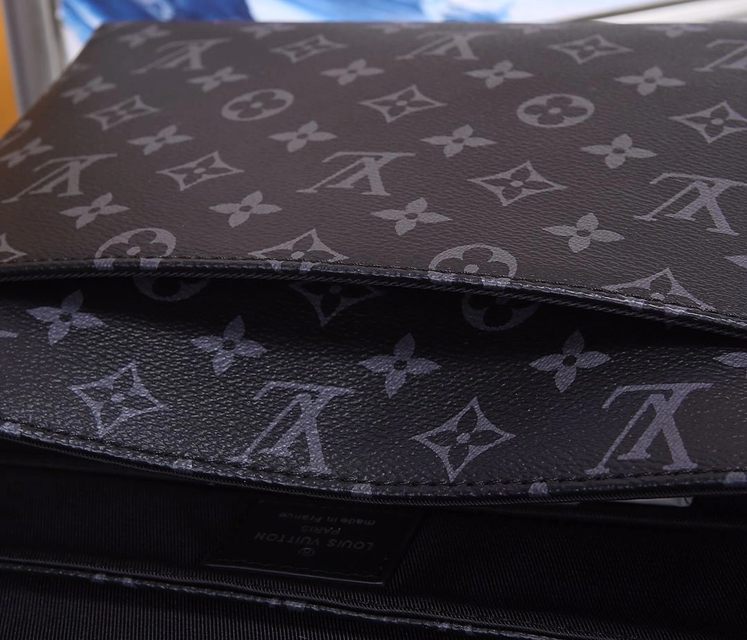 Mens Louis Vuitton Satchel Bags Sustainable 91684