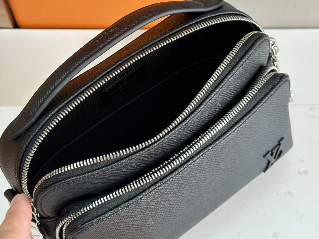 Mens Louis Vuitton Satchel Bags Durable 91661