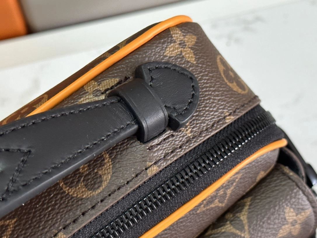 Tailored Mens Louis Vuitton Satchel Bags 91689