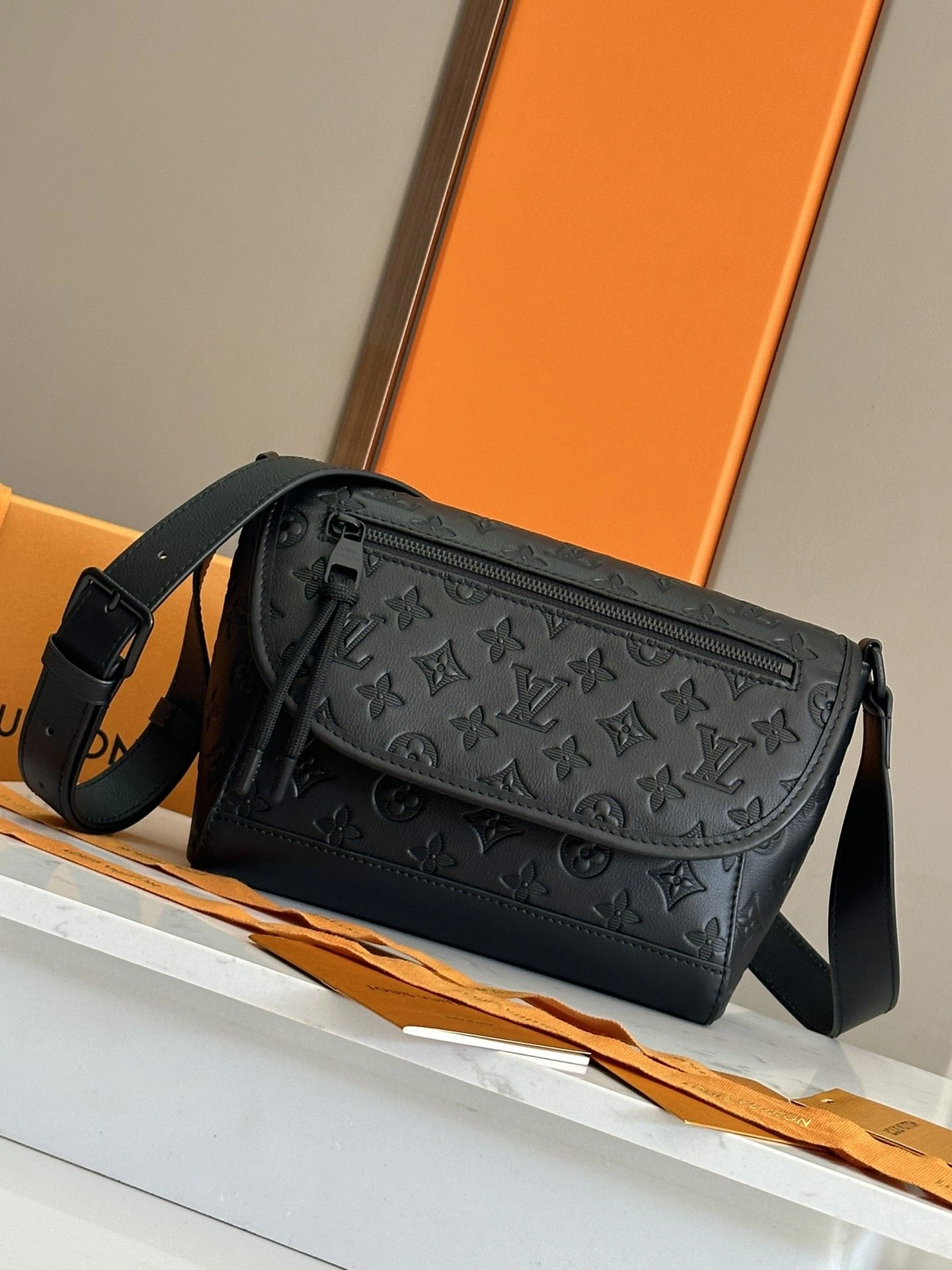 WeatherProof Mens Louis Vuitton Satchel Bags 91649