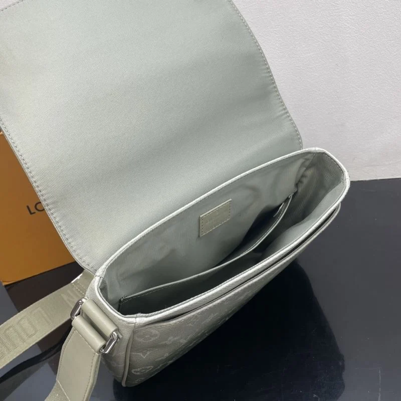 Mens Louis Vuitton Satchel Bags TravelReady 41660