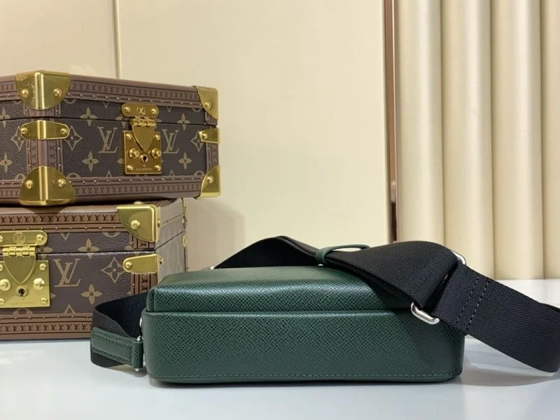 Mens Louis Vuitton Satchel Bags Seasonal 40811