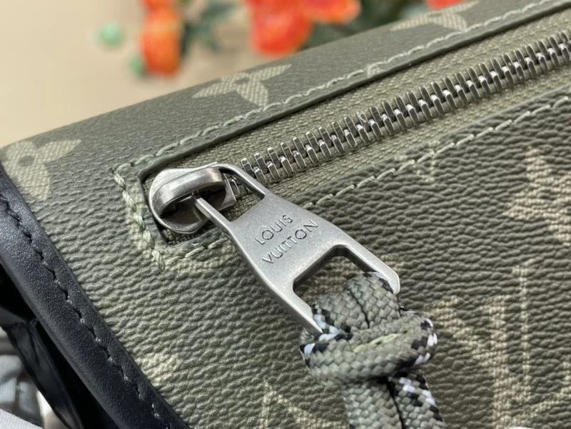 Mens Louis Vuitton Satchel Bags Seasonal 40802