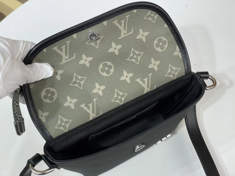 Mens Louis Vuitton Satchel Bags Seasonal 40802