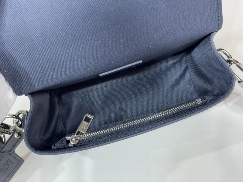 SunProtective Mens Louis Vuitton Satchel Bags 40184