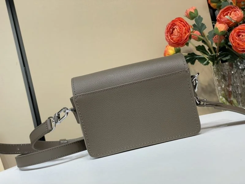 Mens Louis Vuitton Satchel Bags TimelessDesign 40173