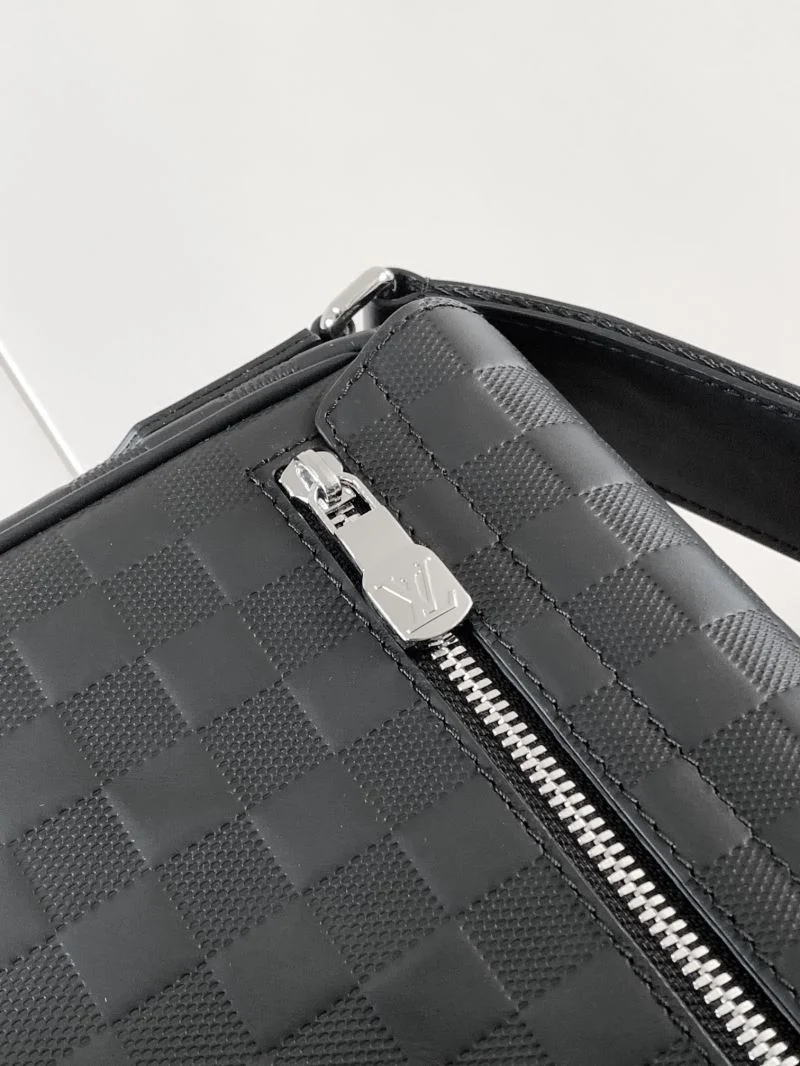 Mens Louis Vuitton Satchel Bags Elegant 38689