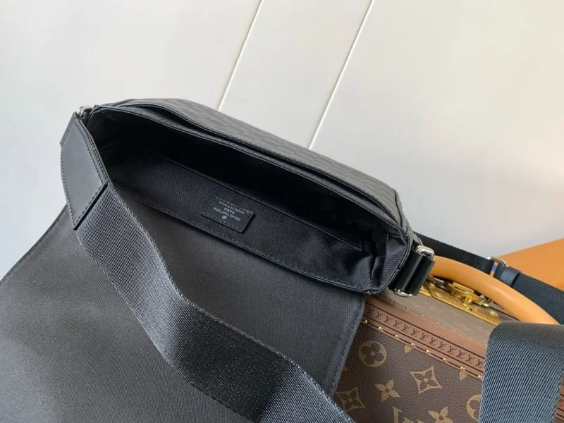 Mens Louis Vuitton Satchel Bags Elegant 38689