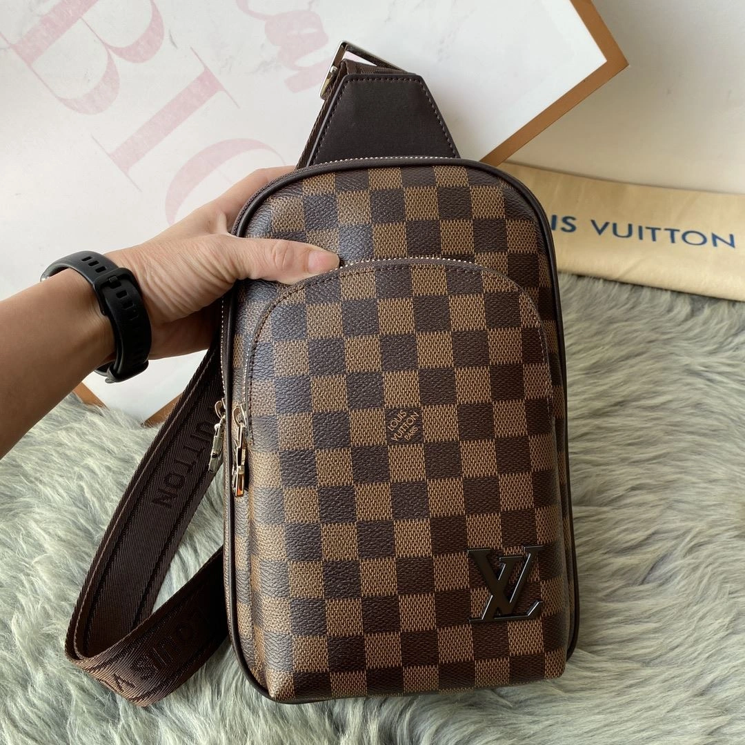 Mens Louis Vuitton Waist Chest Packs Unisex 92690
