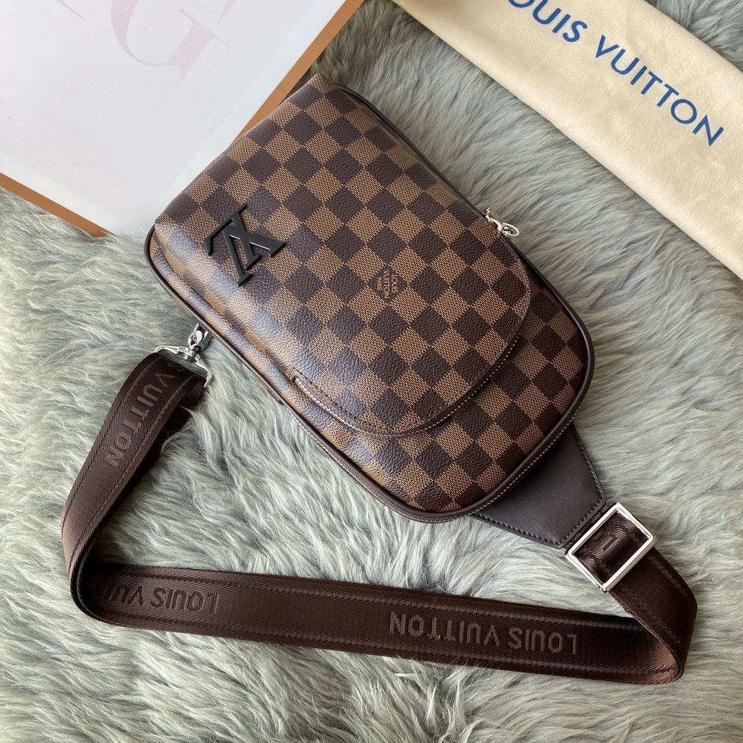 Mens Louis Vuitton Waist Chest Packs Unisex 92690