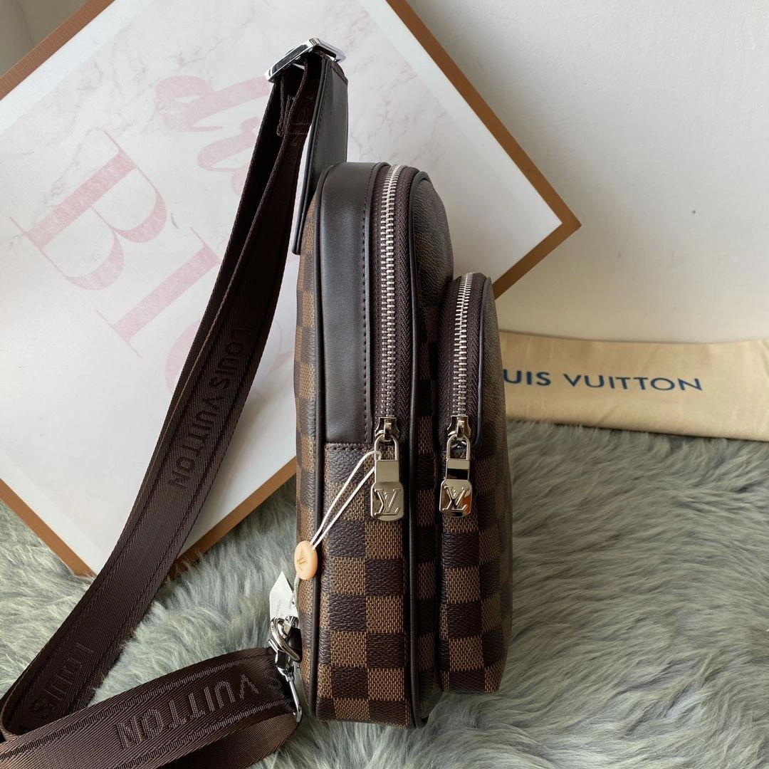 Mens Louis Vuitton Waist Chest Packs Unisex 92690