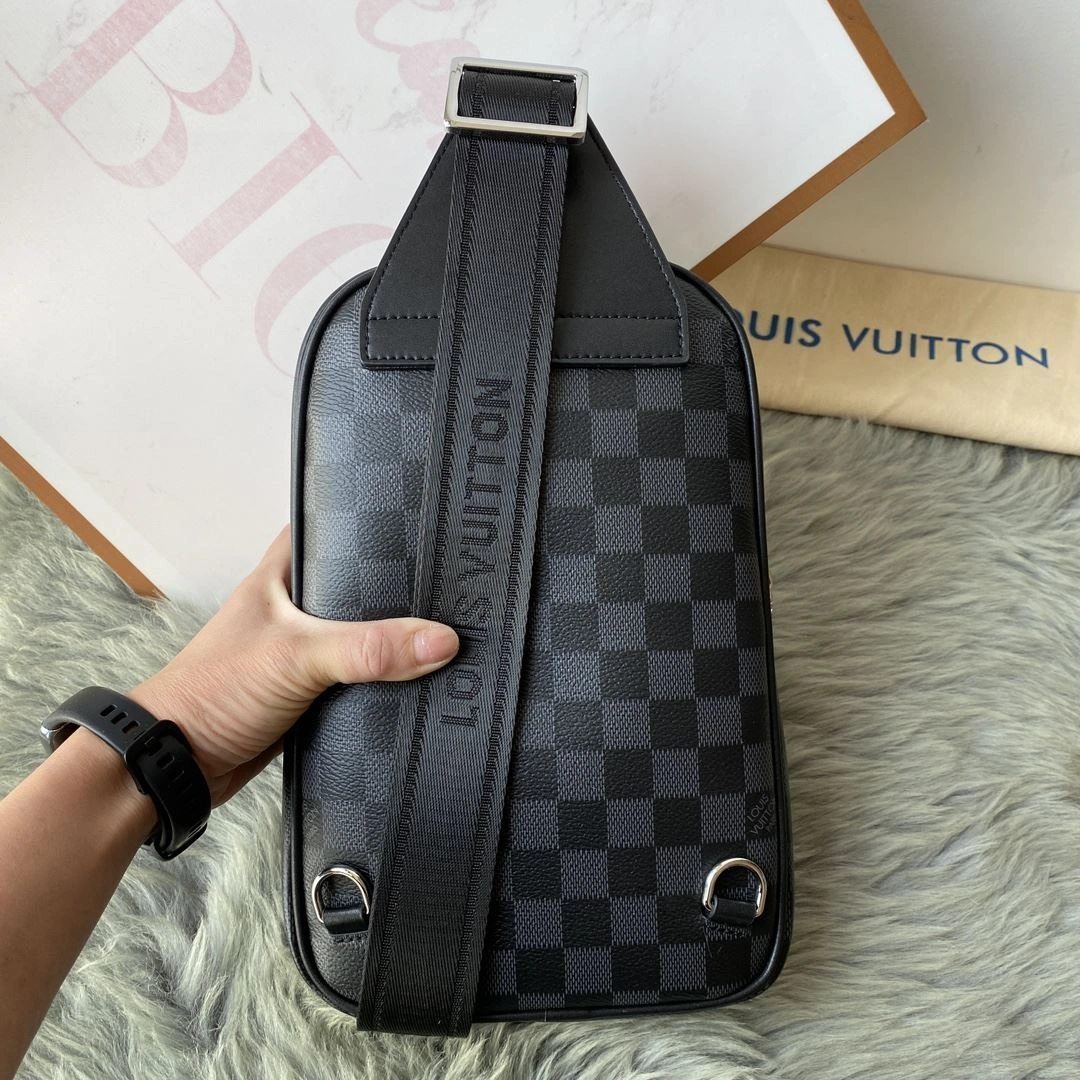 Mens Louis Vuitton Waist Chest Packs Upgraded 92671