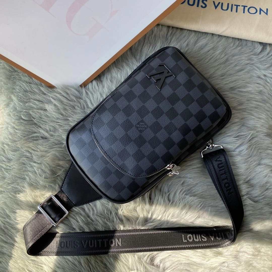 Mens Louis Vuitton Waist Chest Packs Upgraded 92671