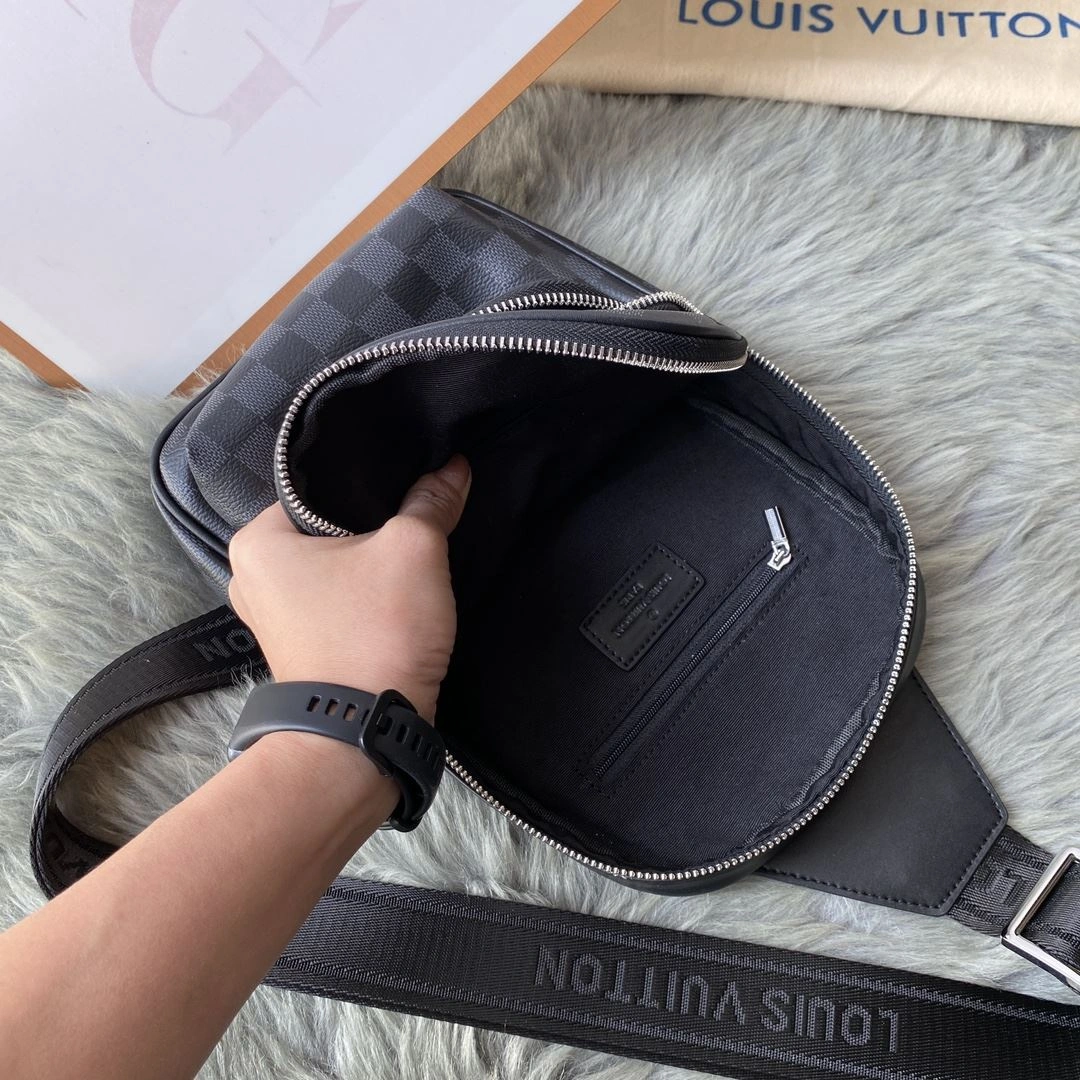 Mens Louis Vuitton Waist Chest Packs Upgraded 92671