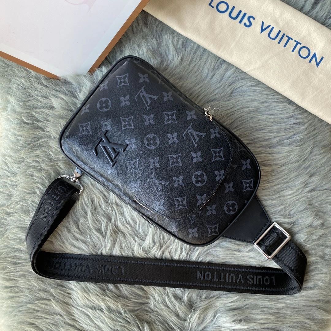 MoistureWicking Mens Louis Vuitton Waist Chest Packs 92674
