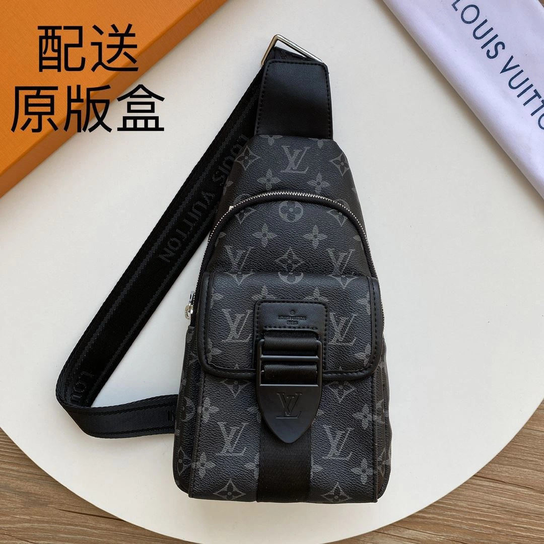 Durable Mens Louis Vuitton Waist Chest Packs 92717