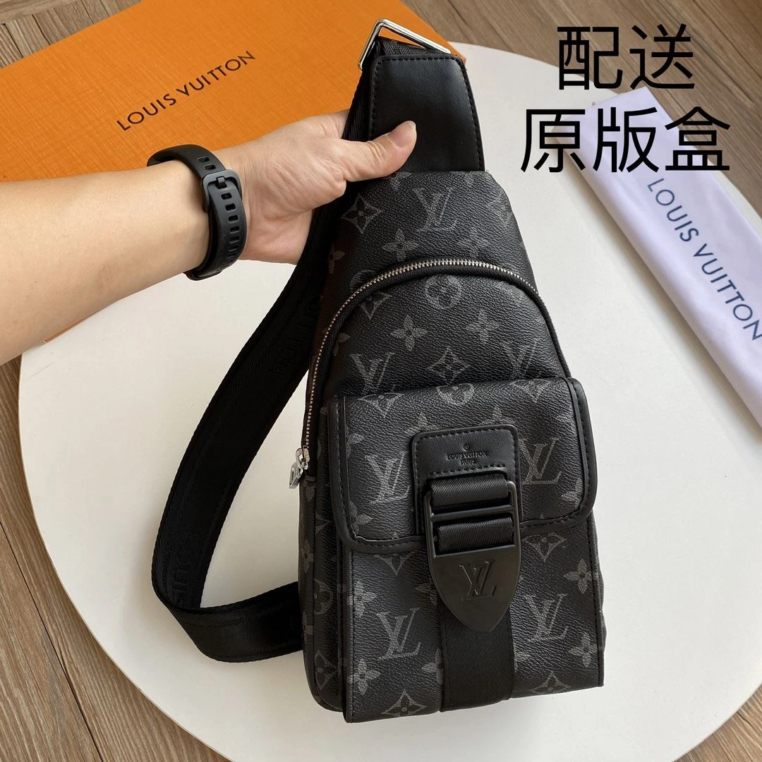 Durable Mens Louis Vuitton Waist Chest Packs 92717