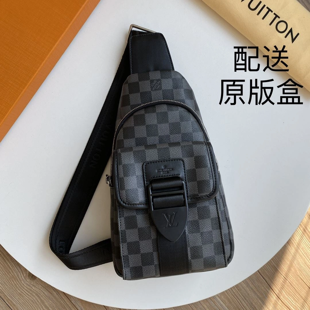 Mens Louis Vuitton Waist Chest Packs Chic 92682