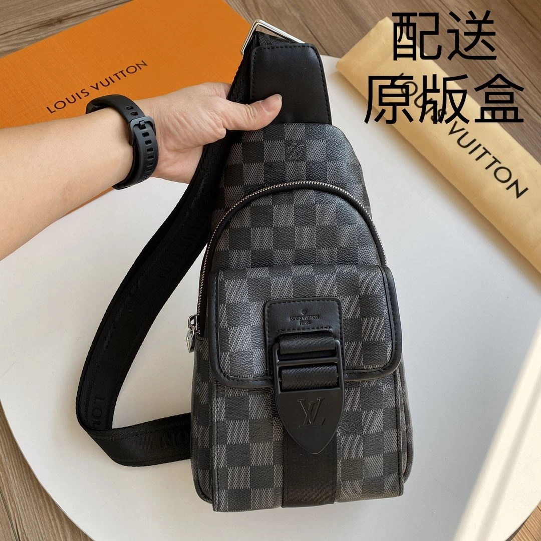 Mens Louis Vuitton Waist Chest Packs Chic 92682