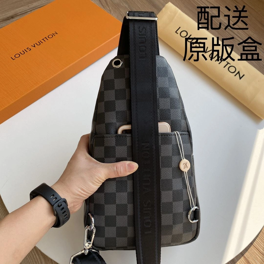 Mens Louis Vuitton Waist Chest Packs Chic 92682