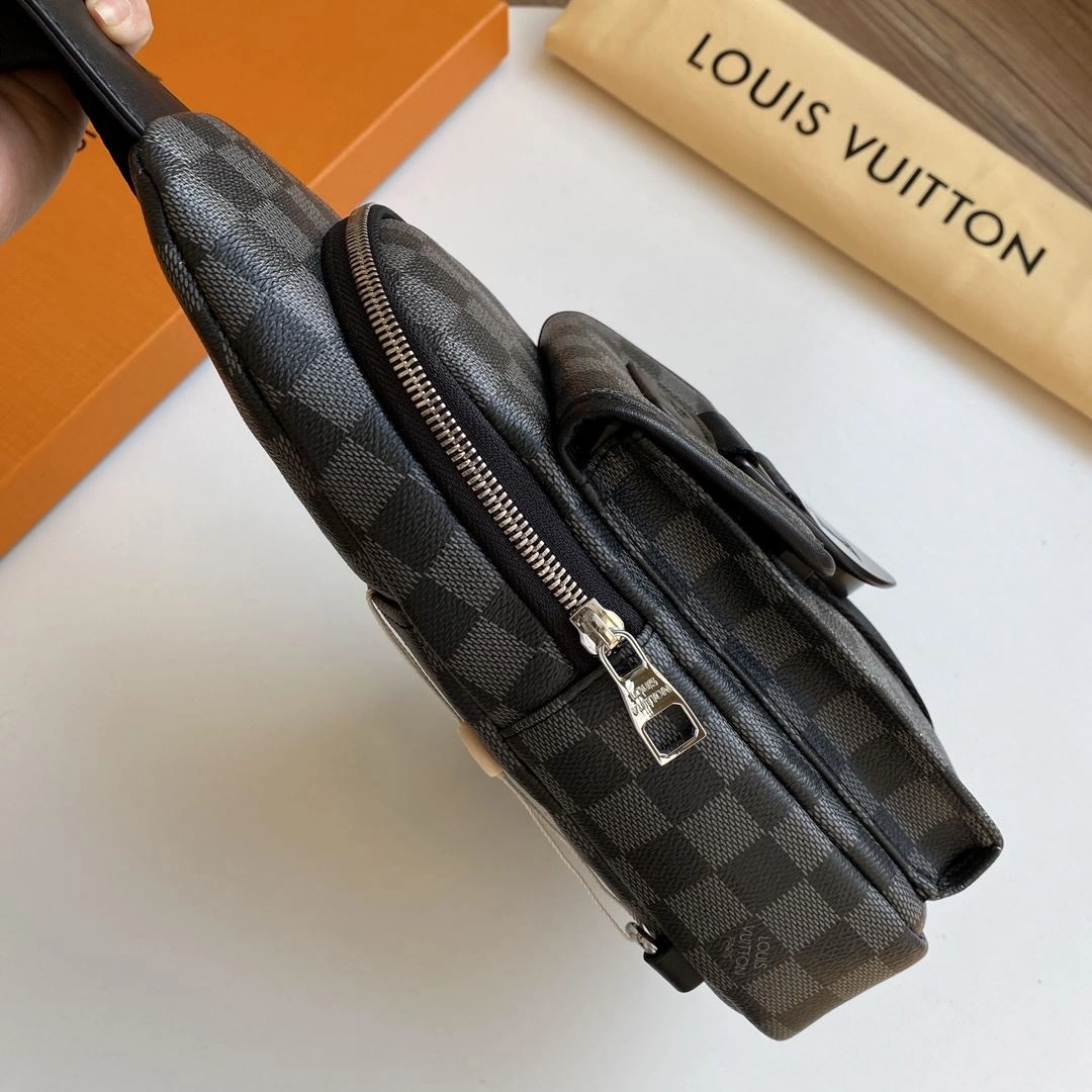 Mens Louis Vuitton Waist Chest Packs Chic 92682