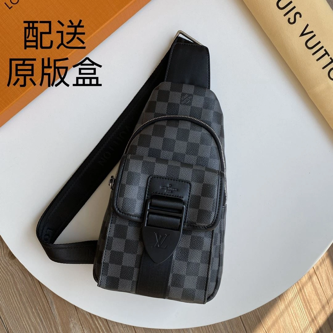Mens Louis Vuitton Waist Chest Packs Chic 92682