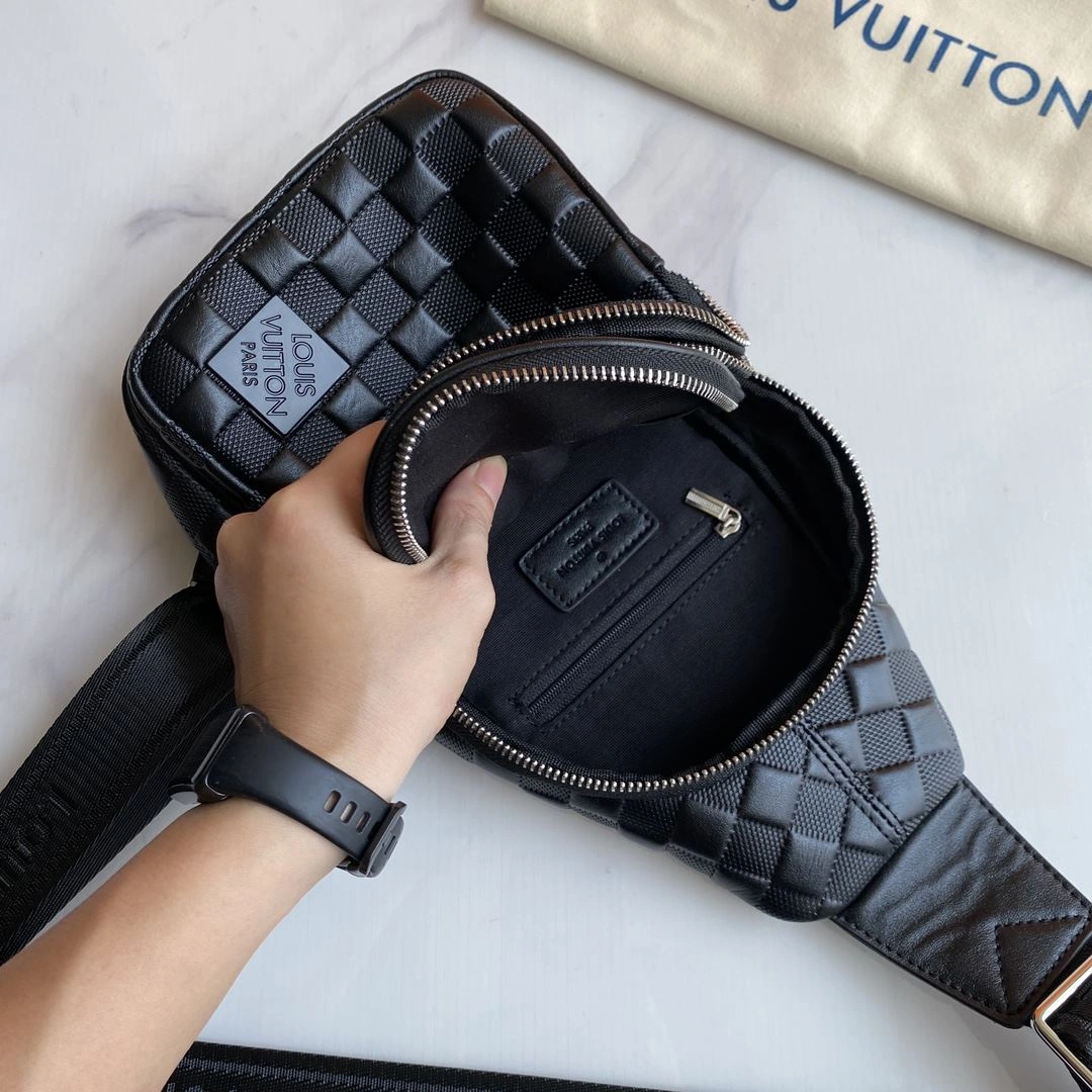 Premium Mens Louis Vuitton Waist Chest Packs 92666