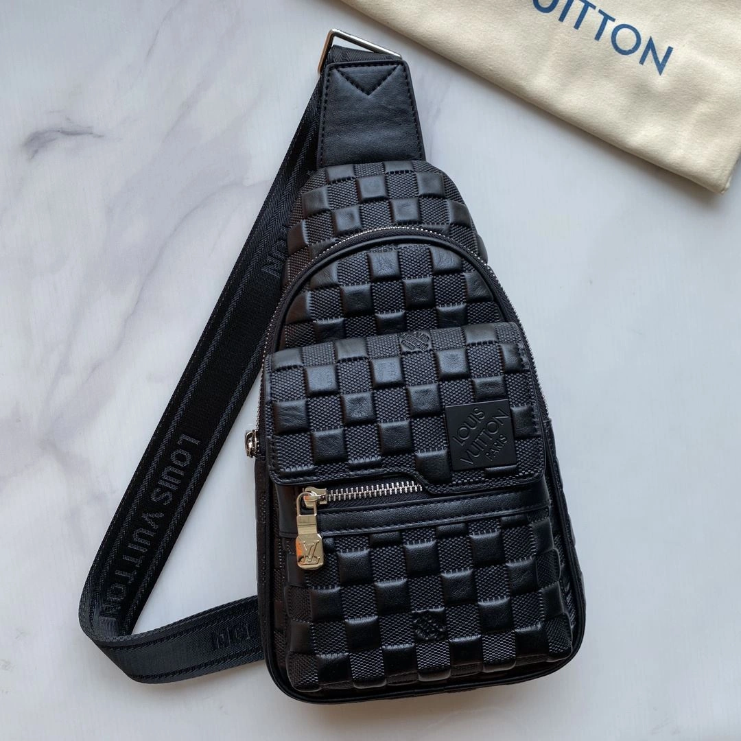 SmoothTexture Mens Louis Vuitton Waist Chest Packs 92665